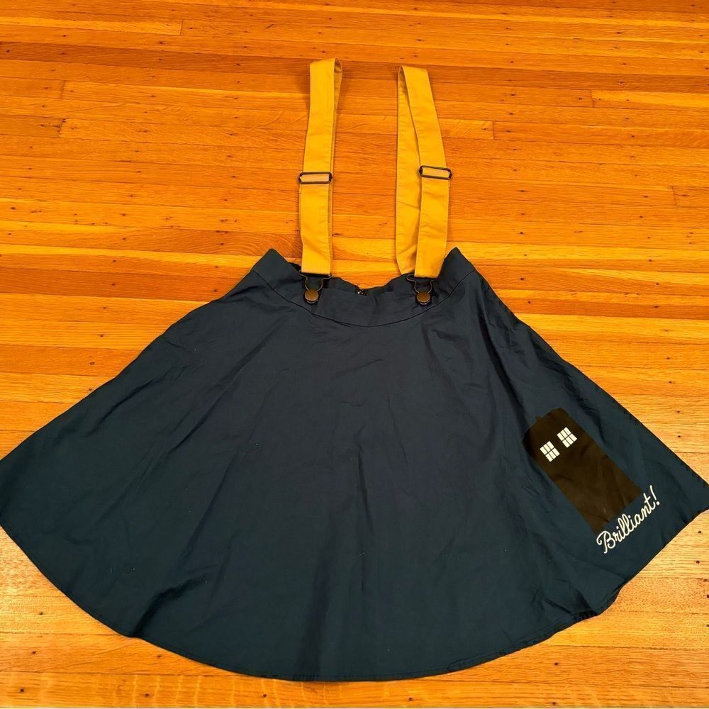 Doctor Who Her Universe skirt with suspender straps.